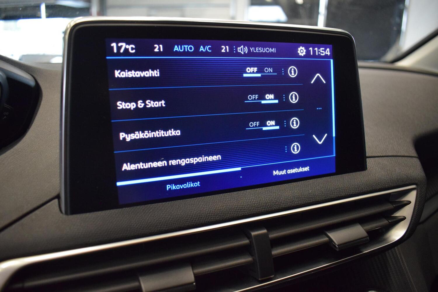 Peugeot 5008 vaihtoauto