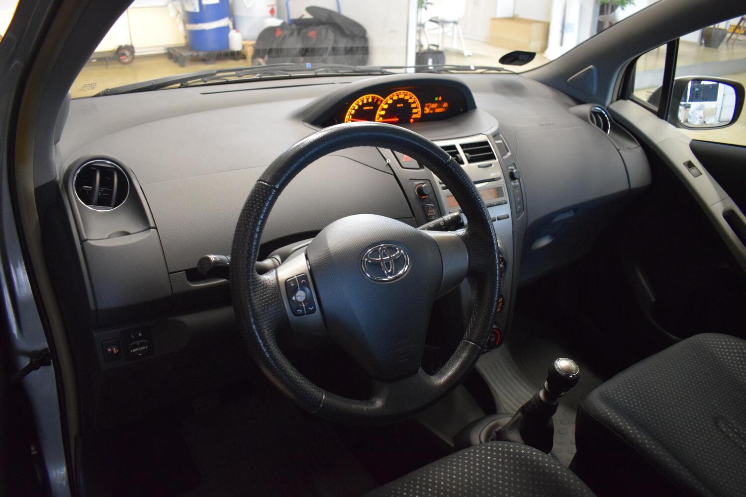 Toyota Yaris vaihtoauto