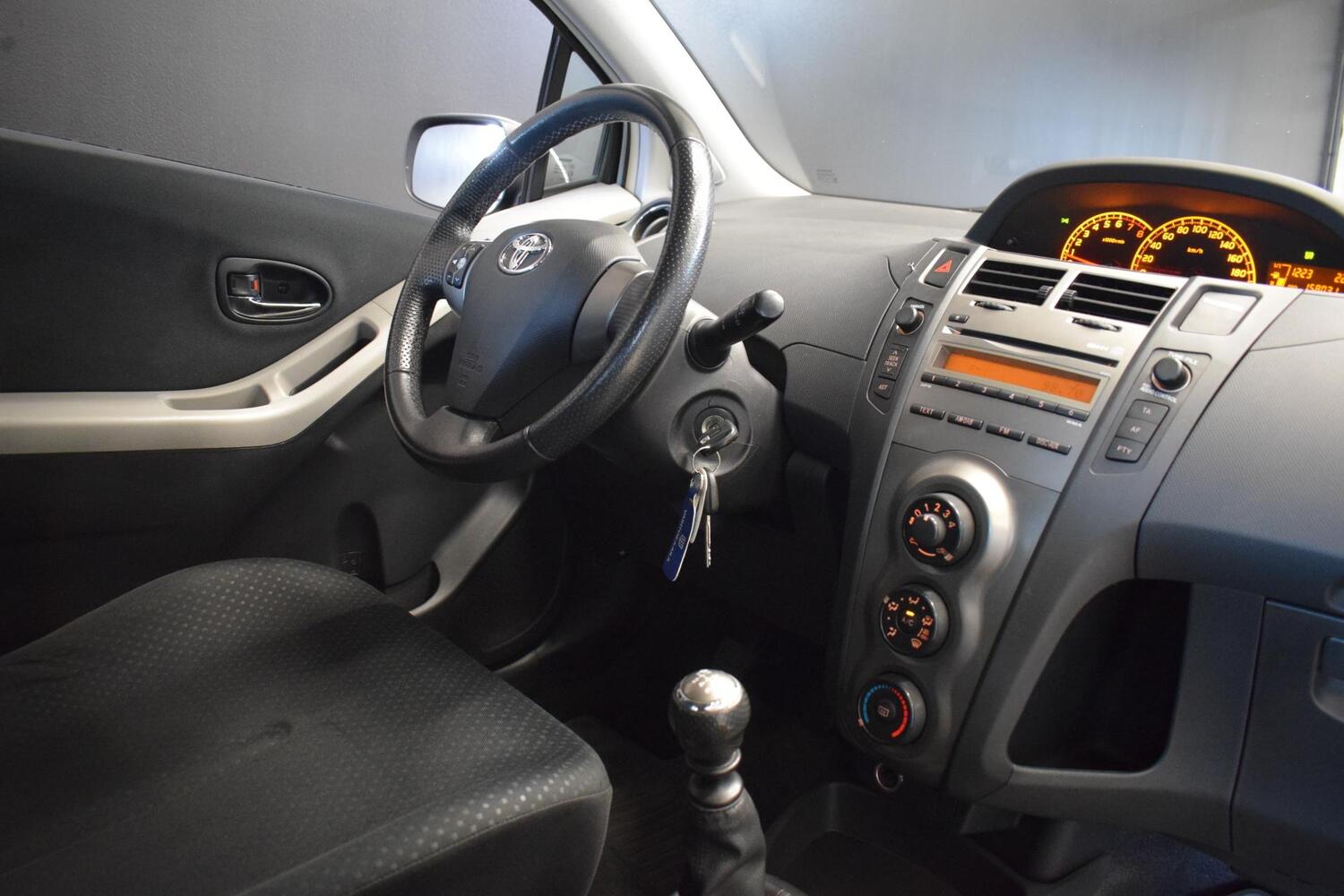 Toyota Yaris vaihtoauto