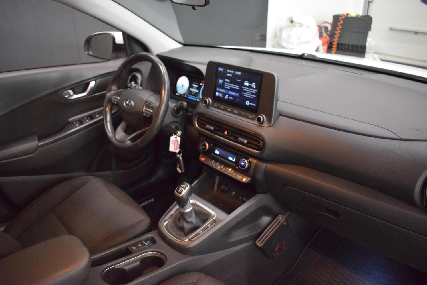 Hyundai Kona vaihtoauto