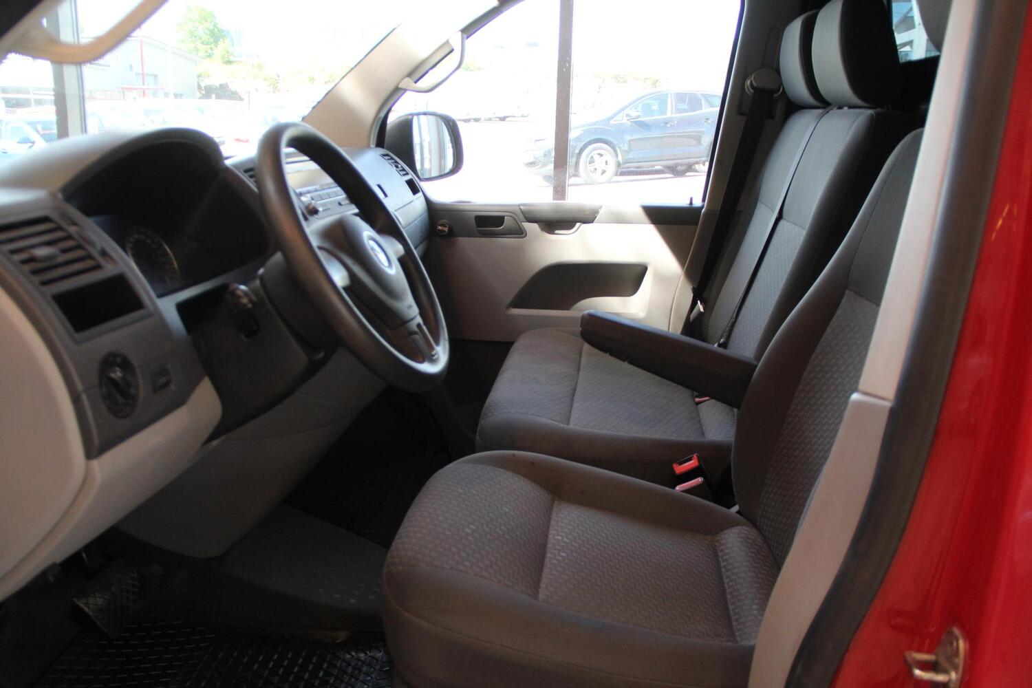 Volkswagen Transporter vaihtoauto