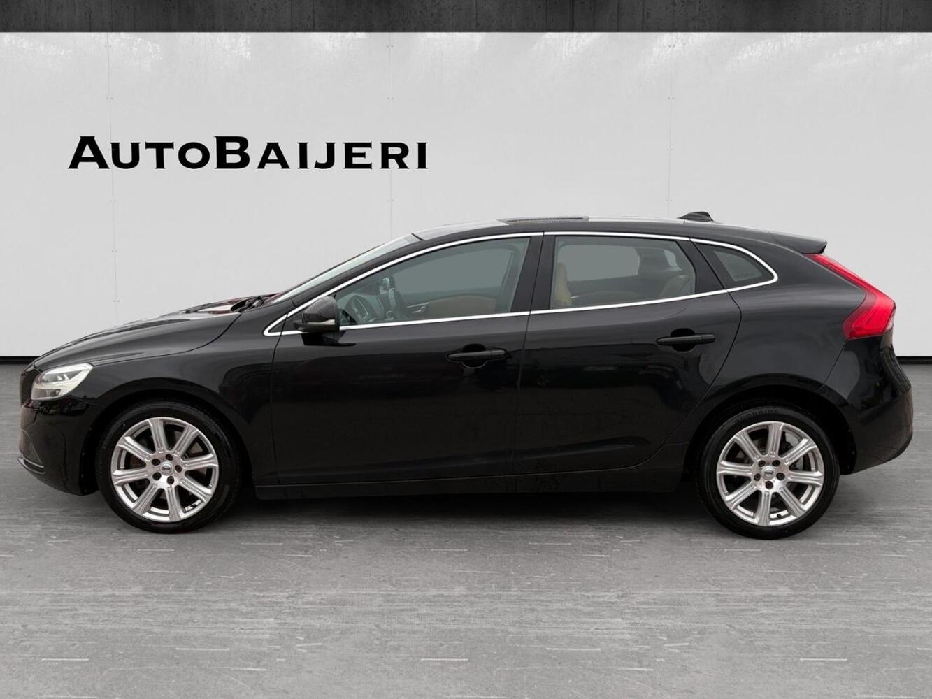 Volvo V40 vaihtoauto