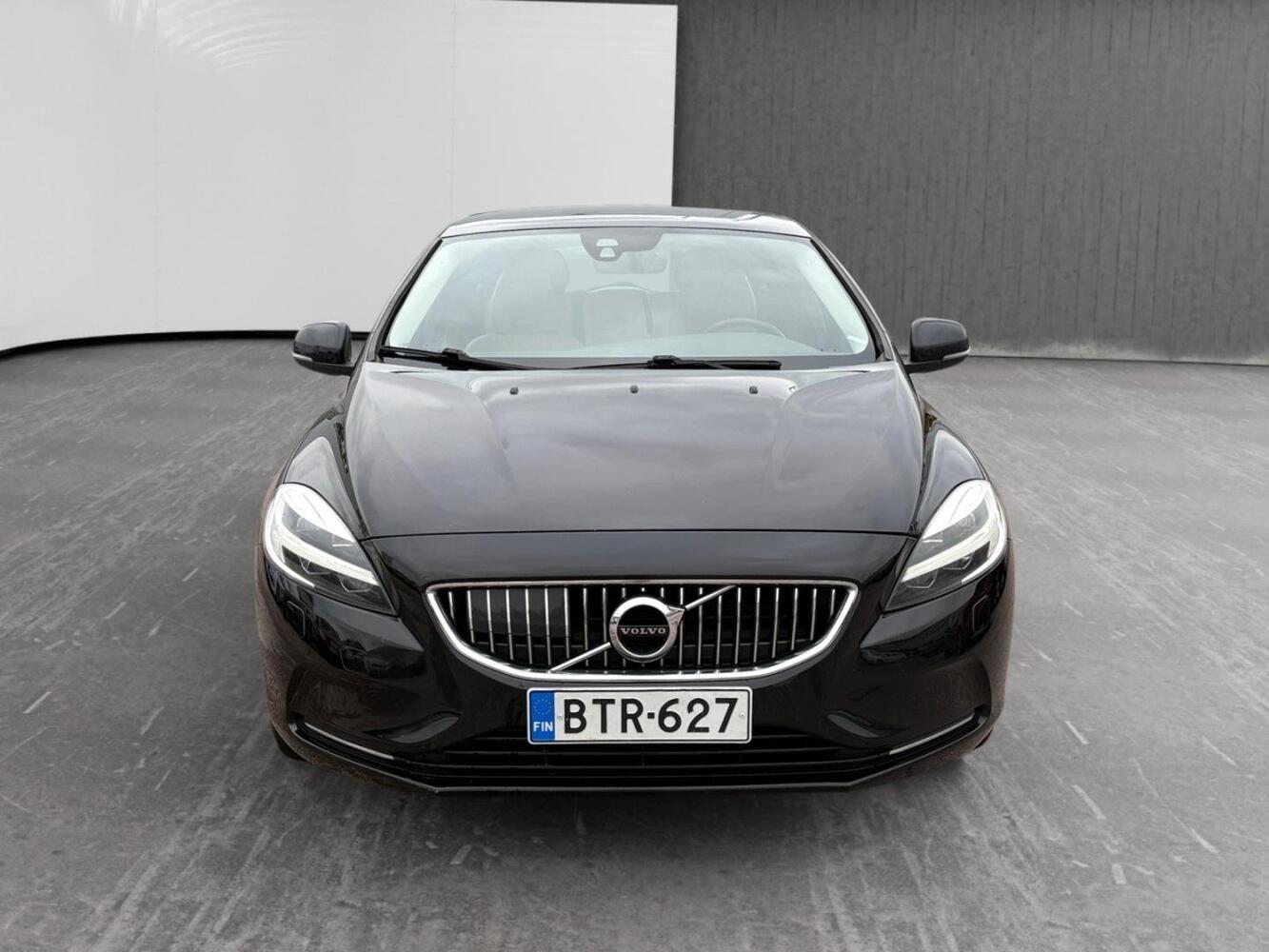 Volvo V40 vaihtoauto