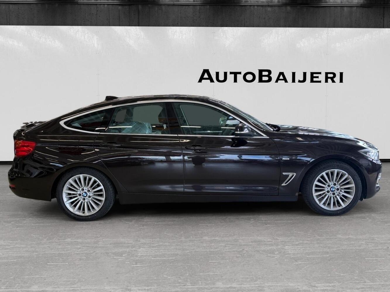 BMW 320 vaihtoauto