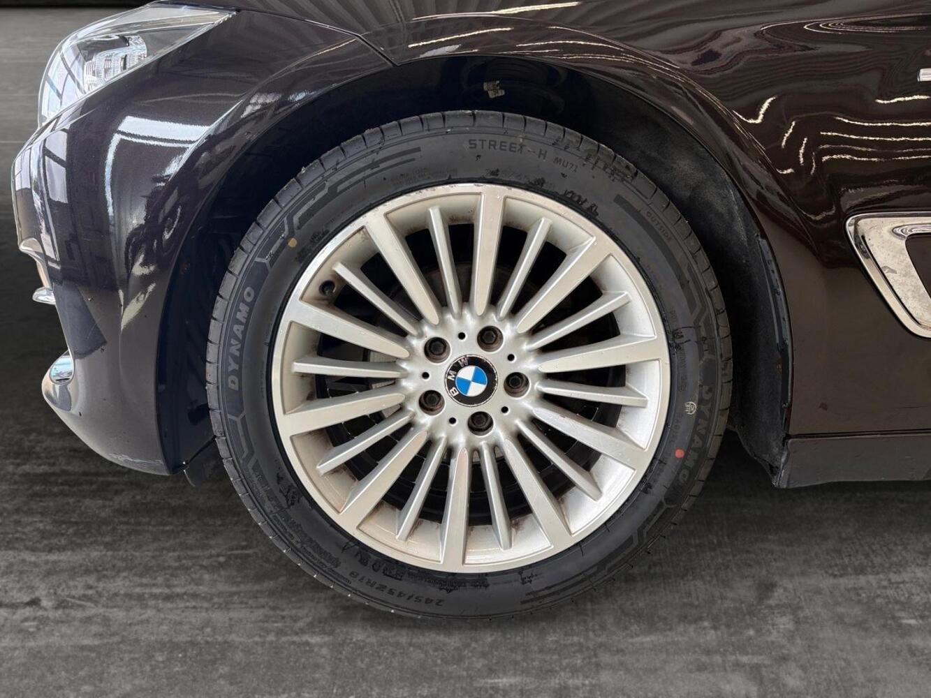 BMW 320 vaihtoauto