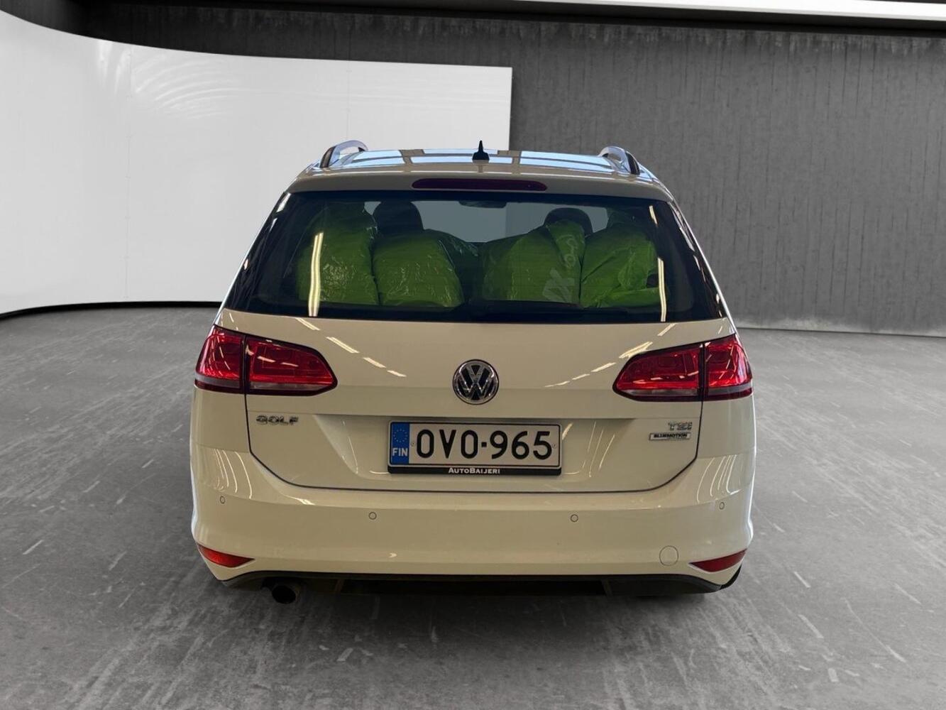 Volkswagen Golf vaihtoauto