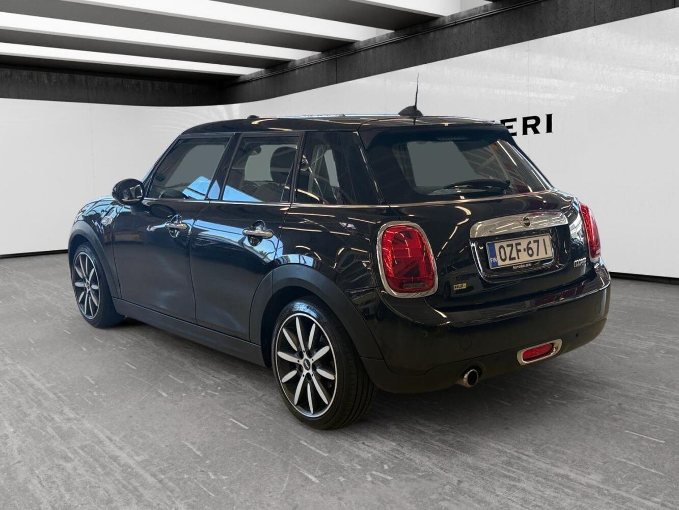 Mini Cooper vaihtoauto