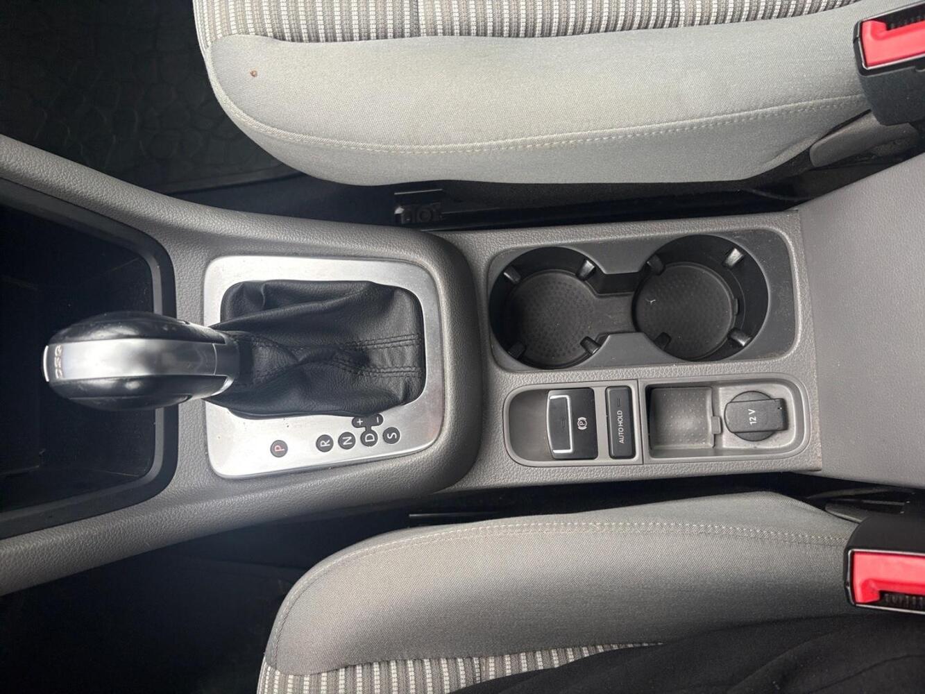 SEAT Alhambra vaihtoauto