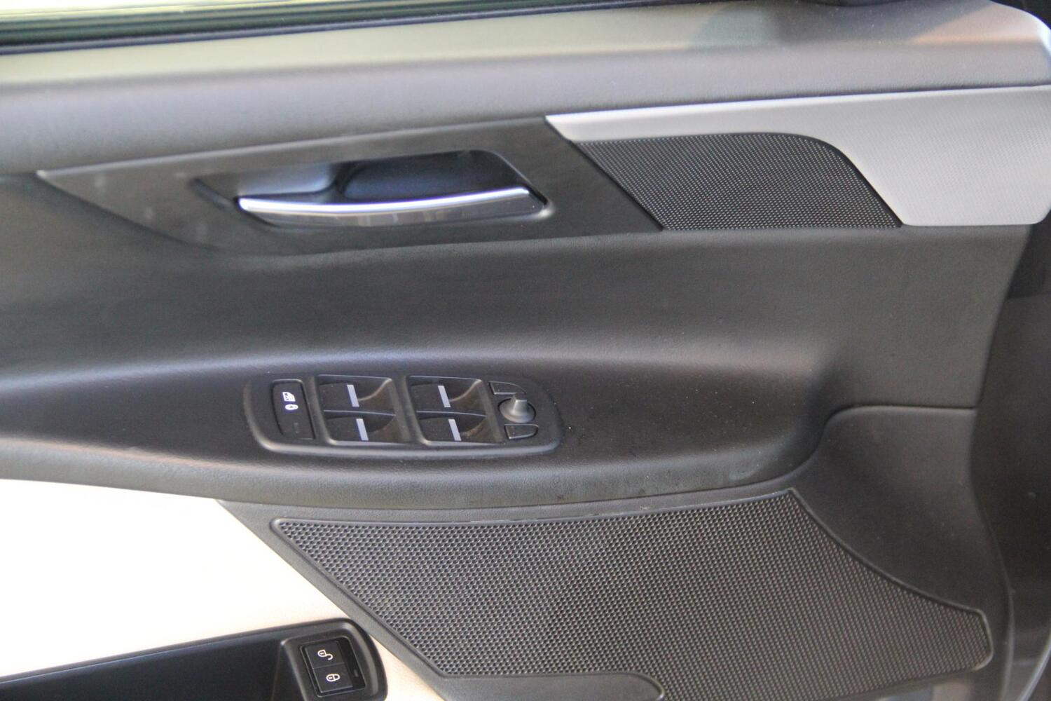 Jaguar XE vaihtoauto
