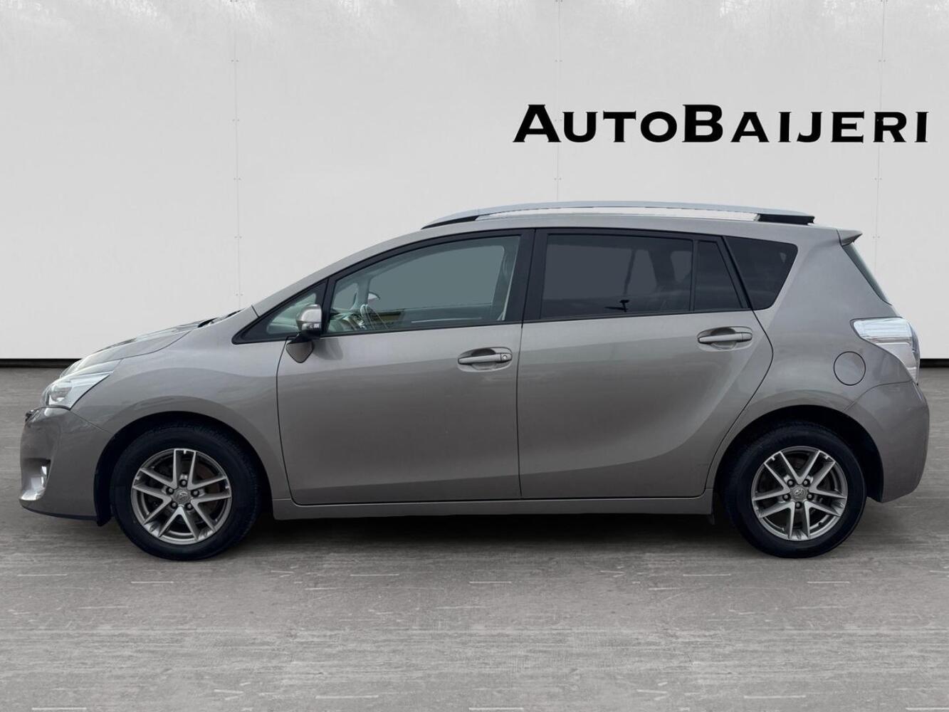 Toyota Verso vaihtoauto