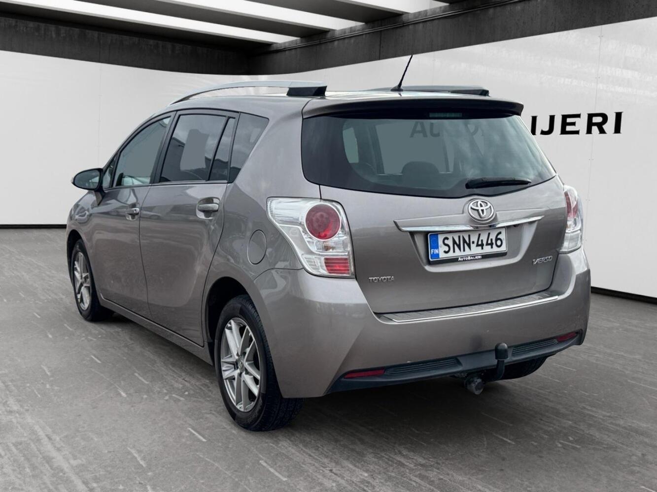 Toyota Verso vaihtoauto