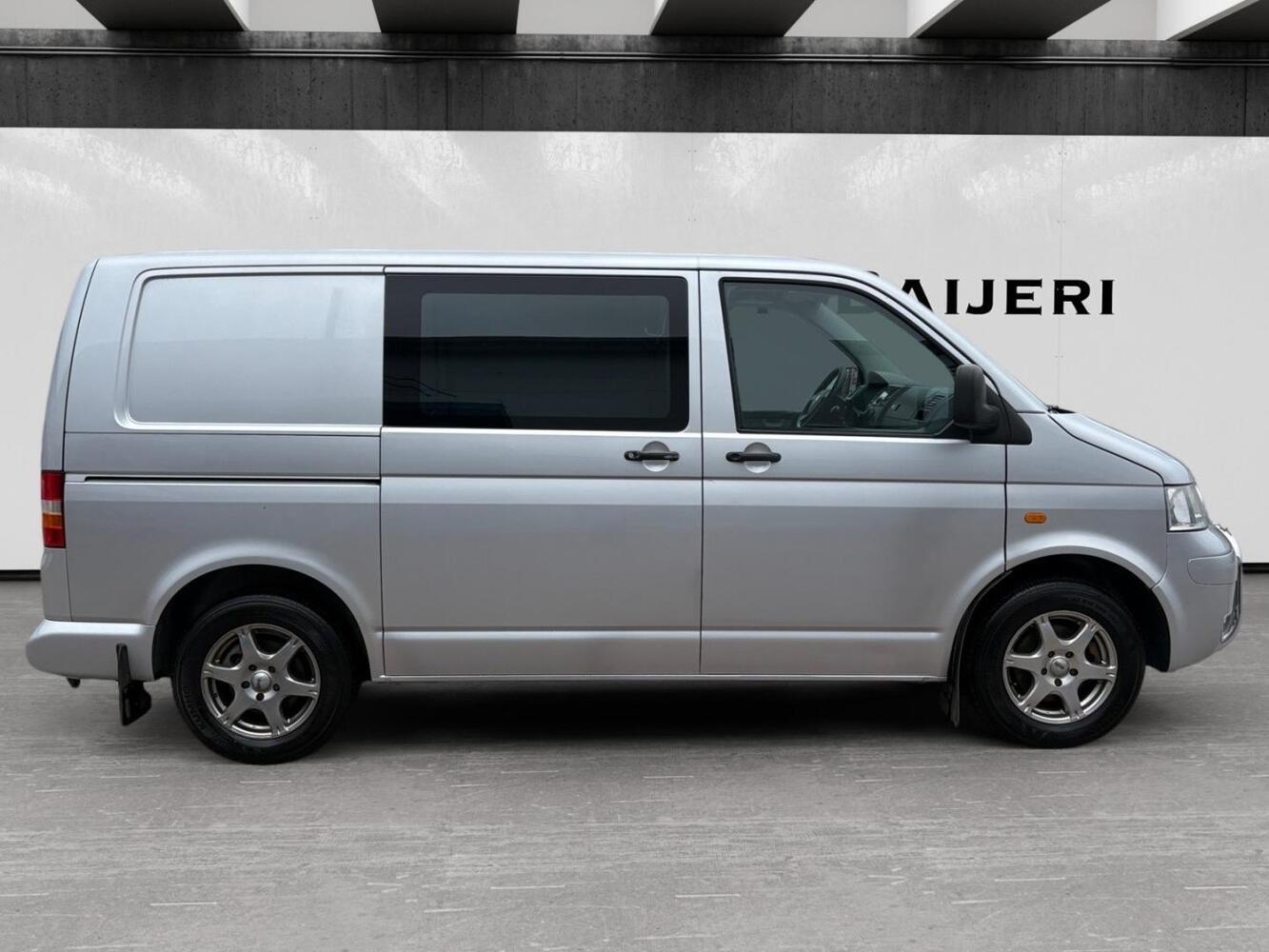 Volkswagen Transporter vaihtoauto