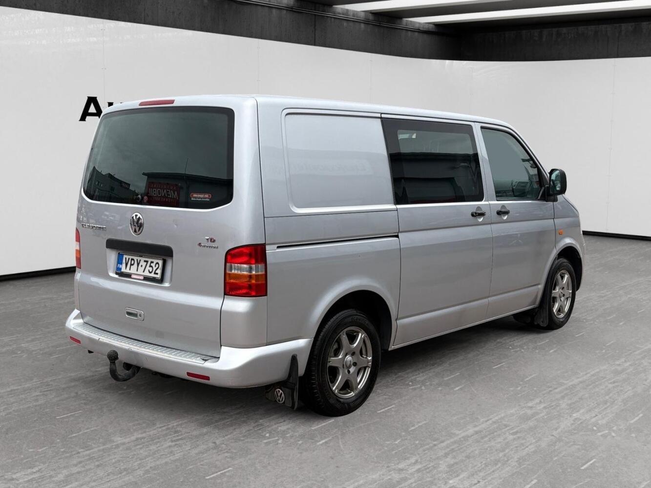 Volkswagen Transporter vaihtoauto