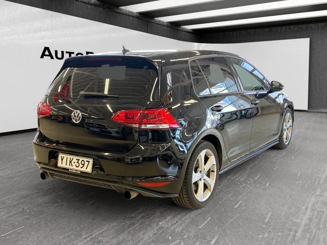 Volkswagen Golf vaihtoauto