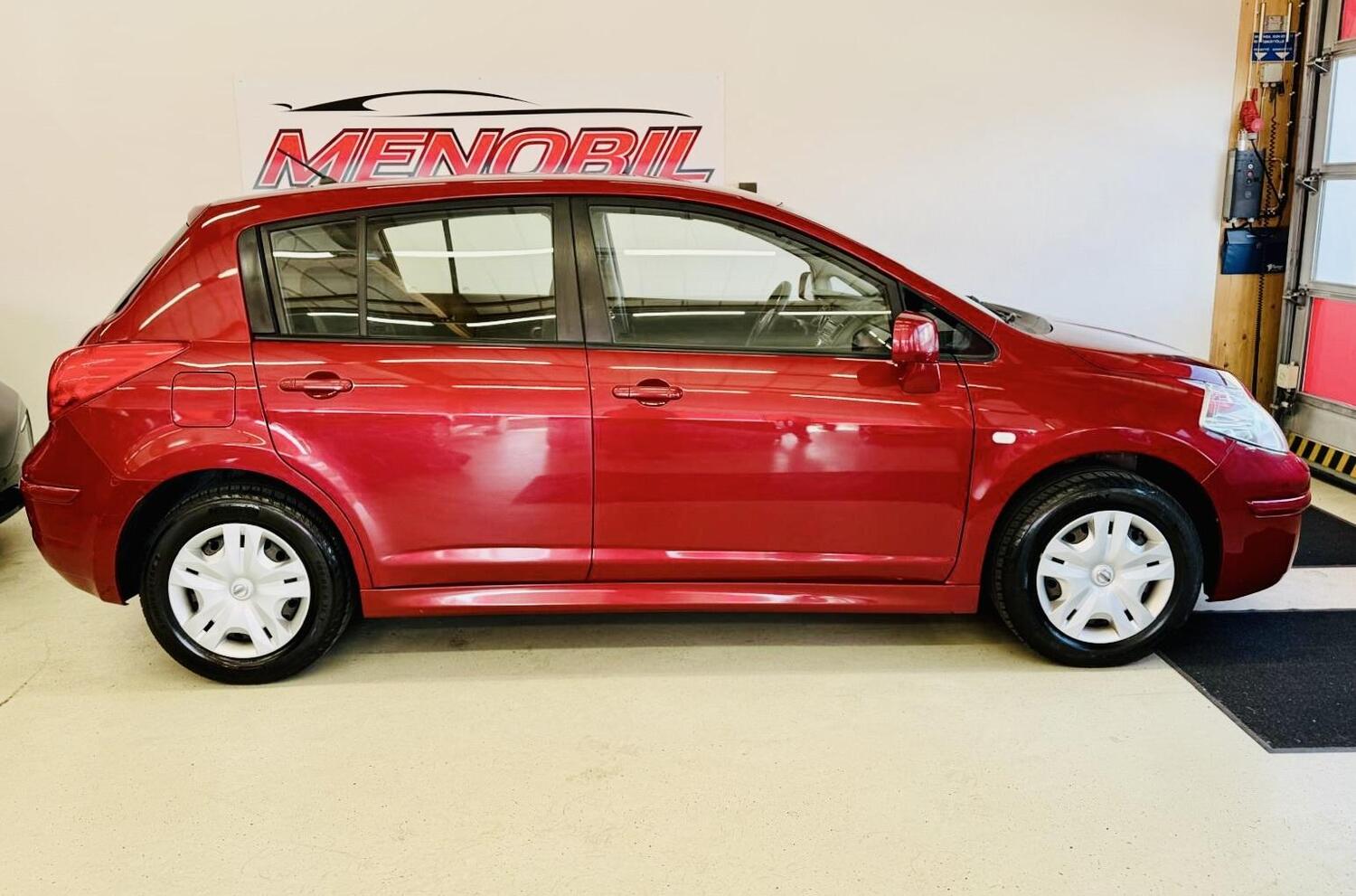 Nissan Tiida vaihtoauto