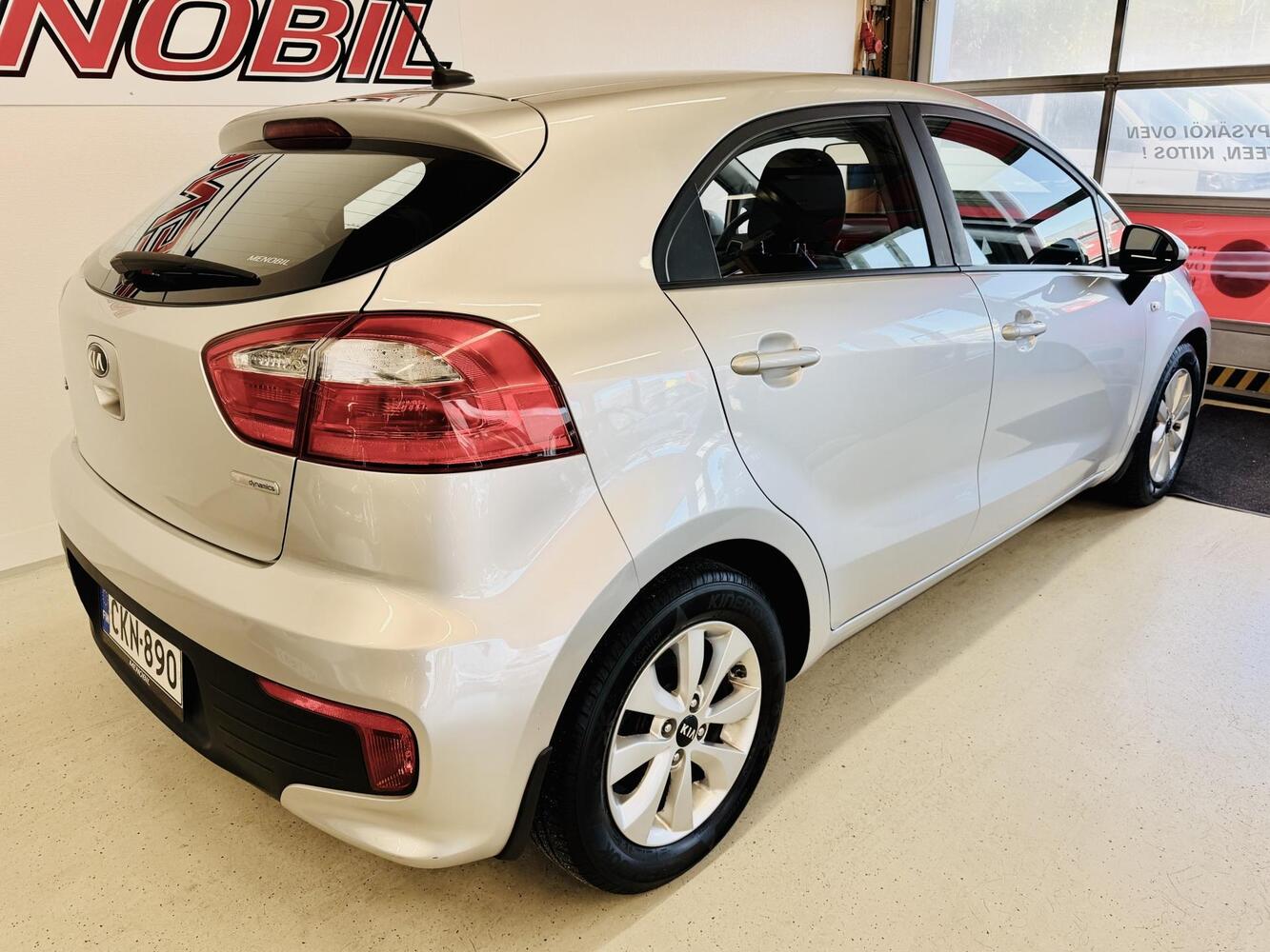 Kia Rio vaihtoauto