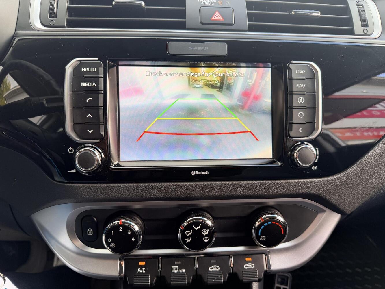 Kia Rio vaihtoauto