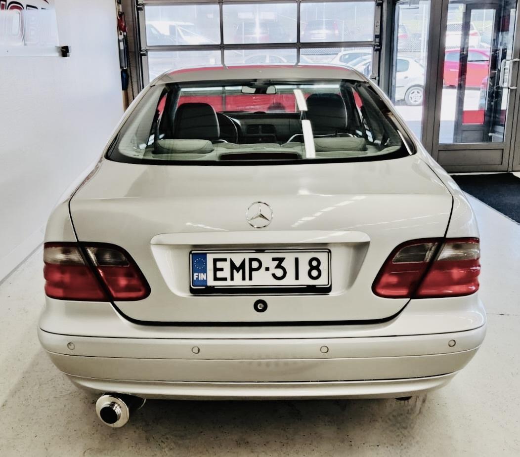 Mercedes-Benz CLK vaihtoauto