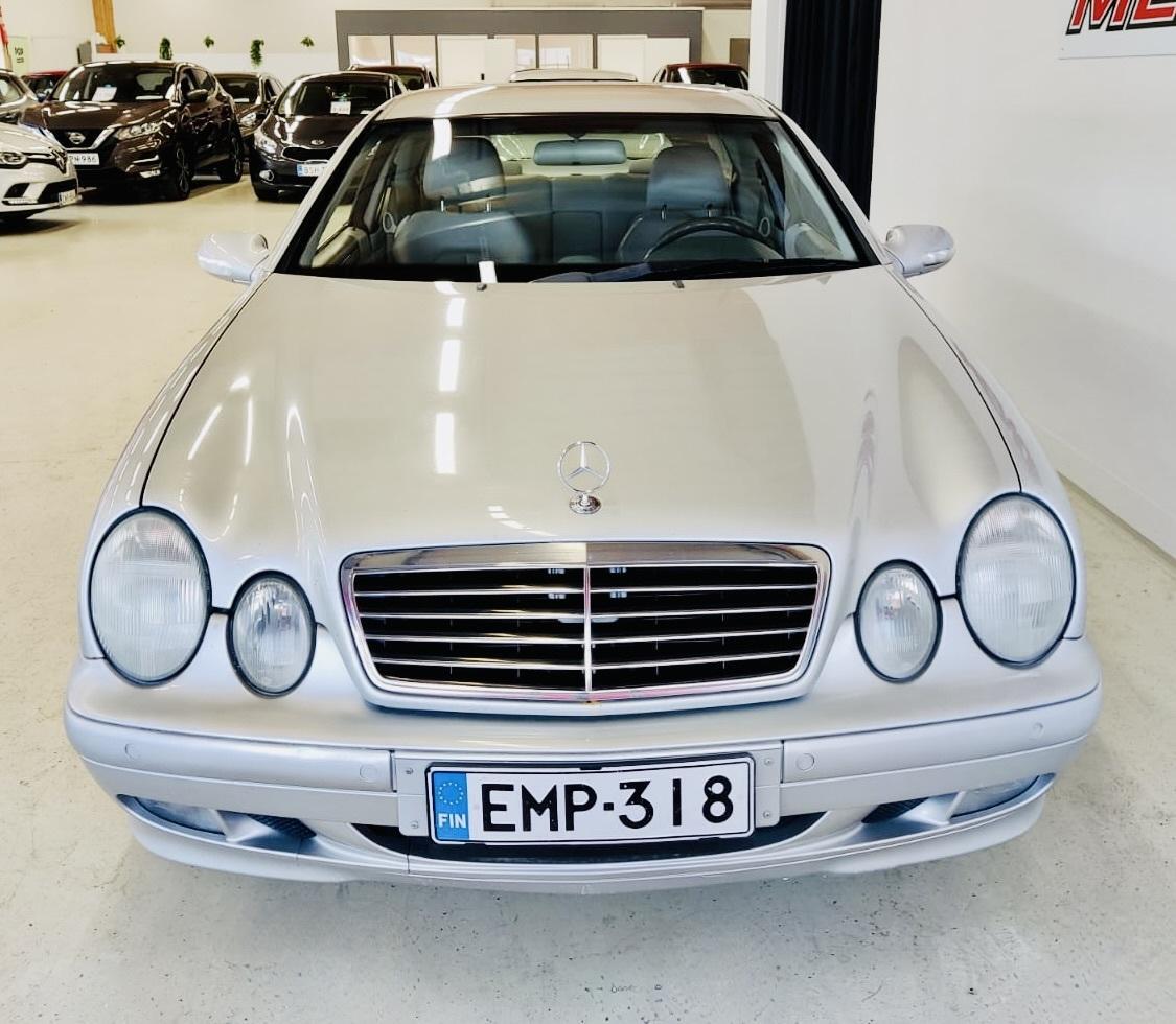 Mercedes-Benz CLK vaihtoauto
