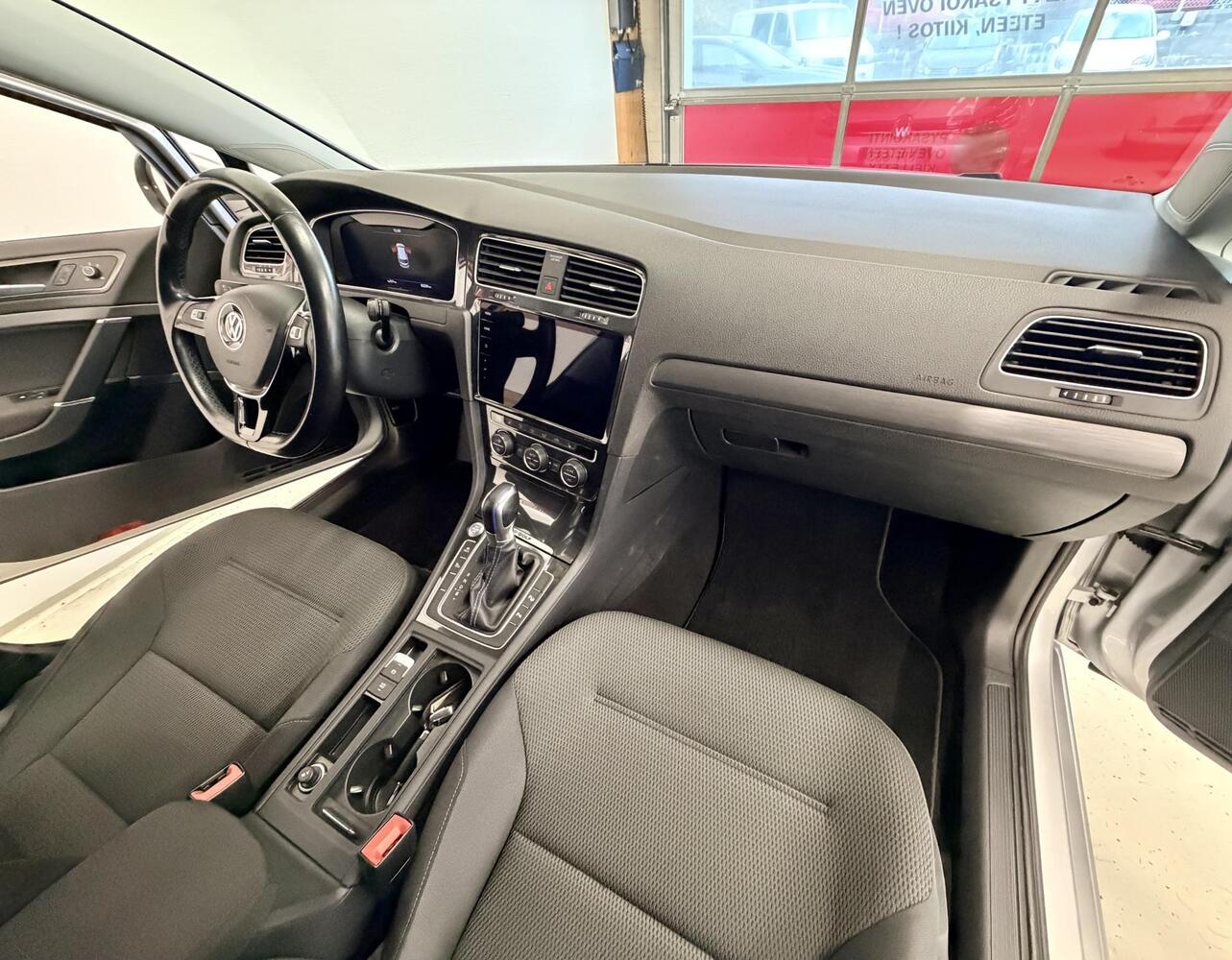 Volkswagen Golf vaihtoauto
