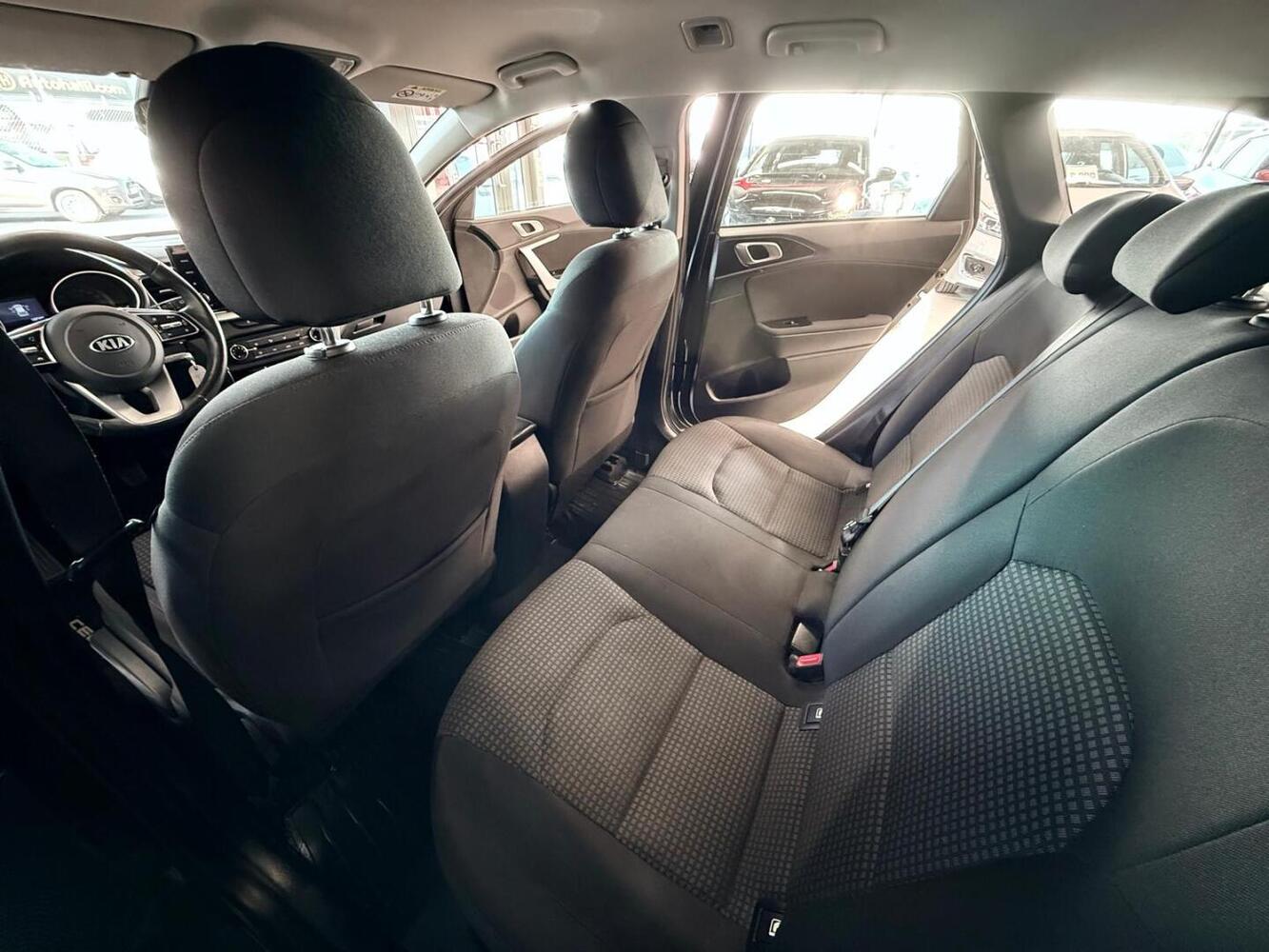 Kia Ceed vaihtoauto