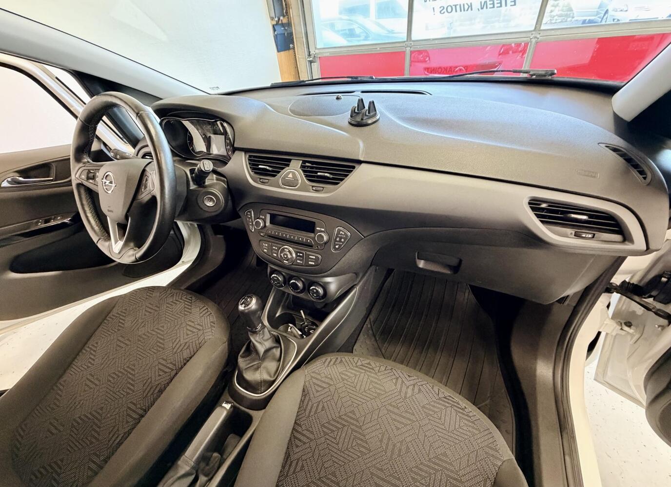 Opel Corsa vaihtoauto