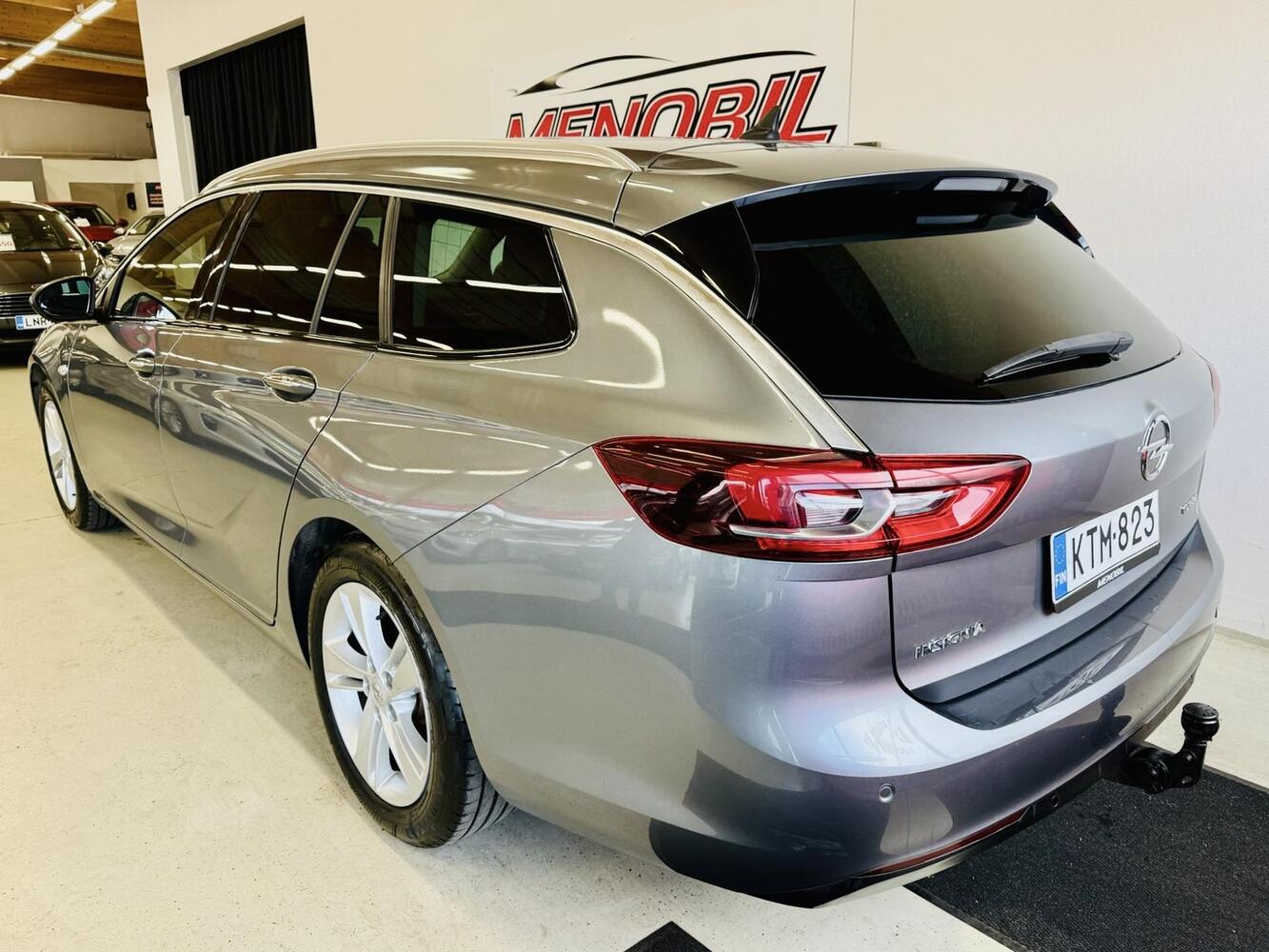 Opel Insignia vaihtoauto