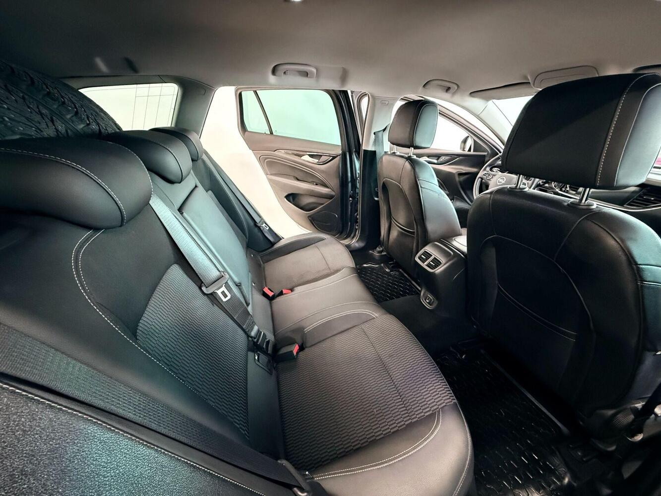 Opel Insignia vaihtoauto