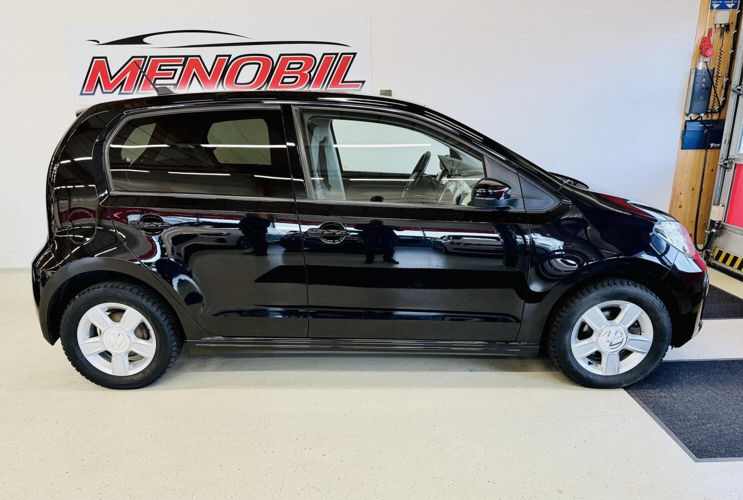 Volkswagen up! vaihtoauto