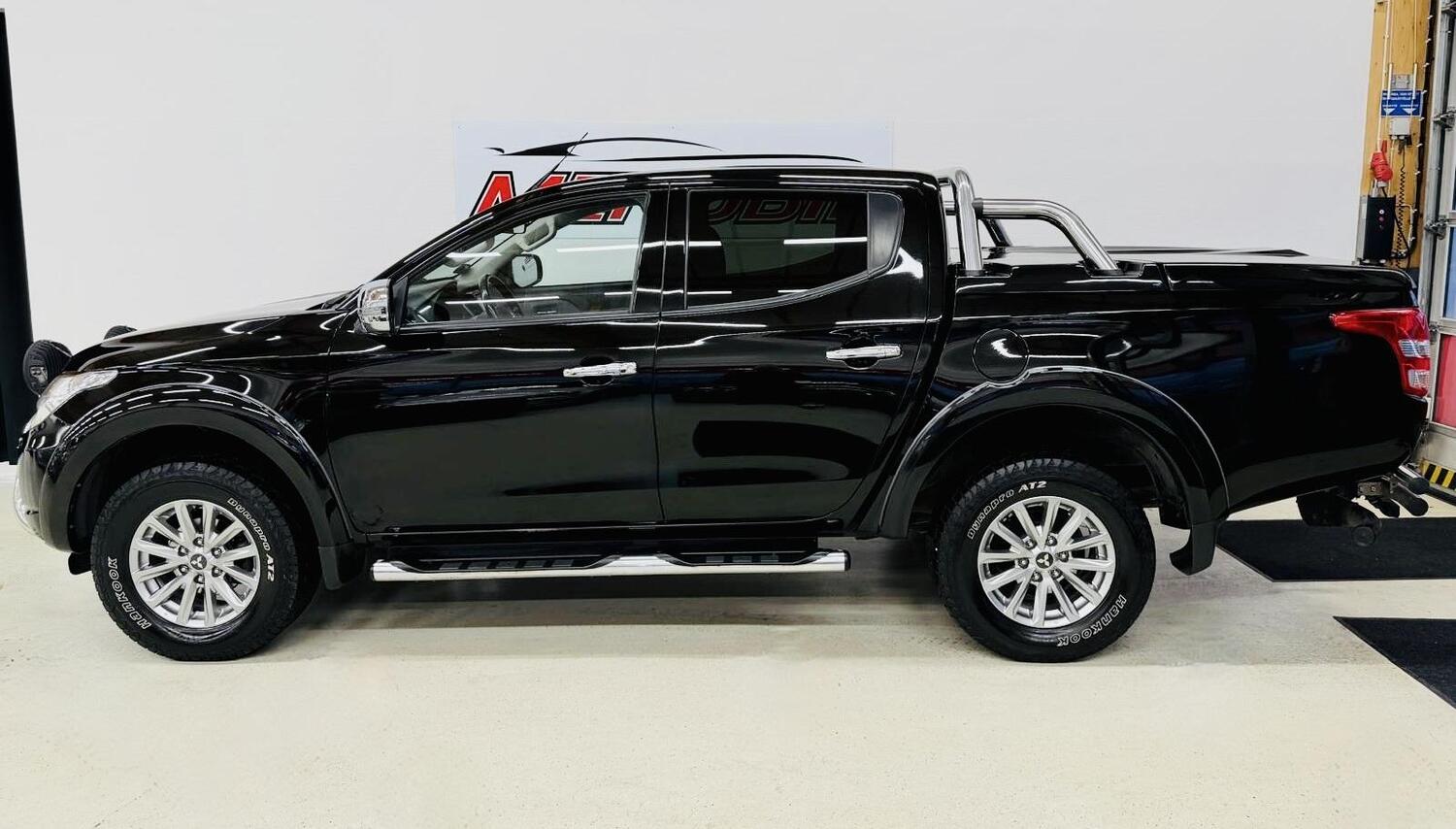 Mitsubishi L200 vaihtoauto