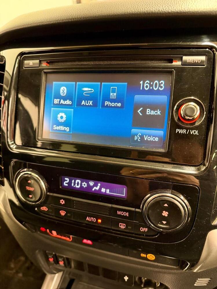 Mitsubishi L200 vaihtoauto