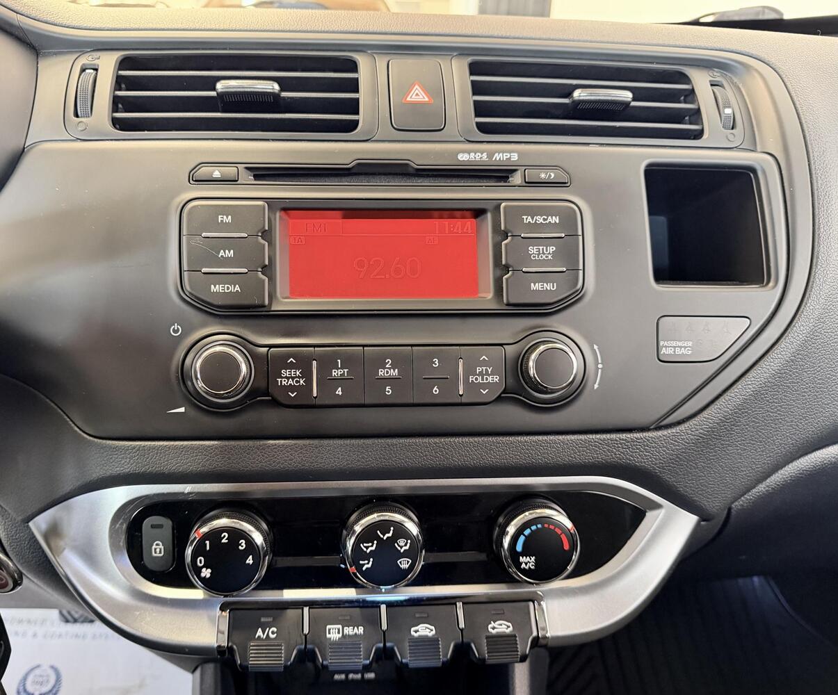 Kia Rio vaihtoauto