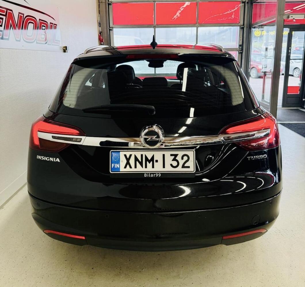 Opel Insignia vaihtoauto