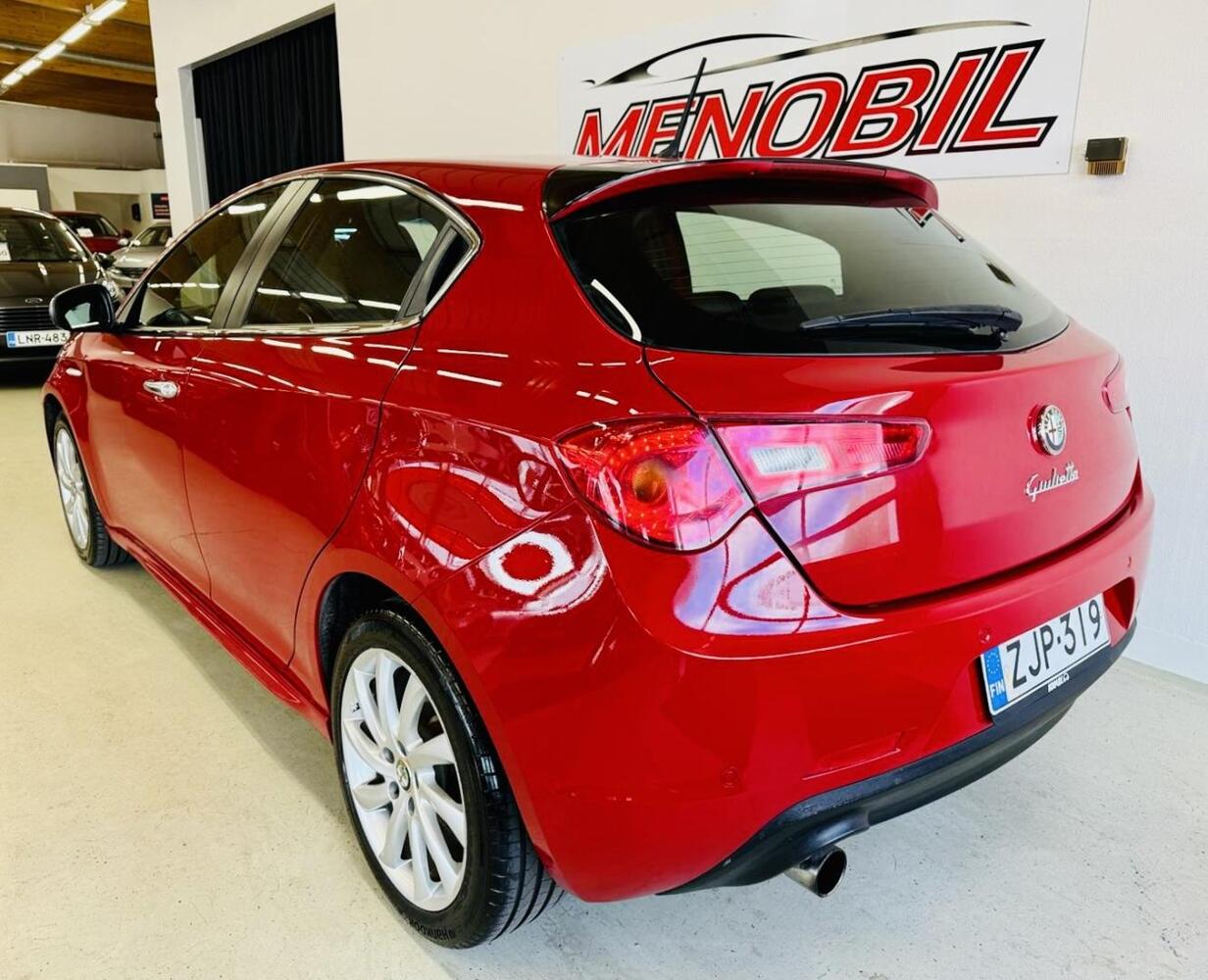 Alfa Romeo Giulietta vaihtoauto