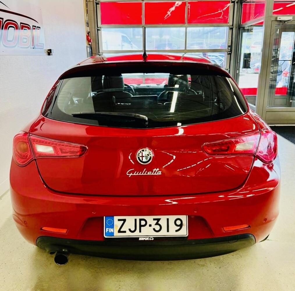 Alfa Romeo Giulietta vaihtoauto