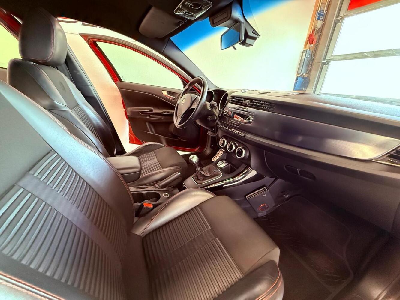 Alfa Romeo Giulietta vaihtoauto