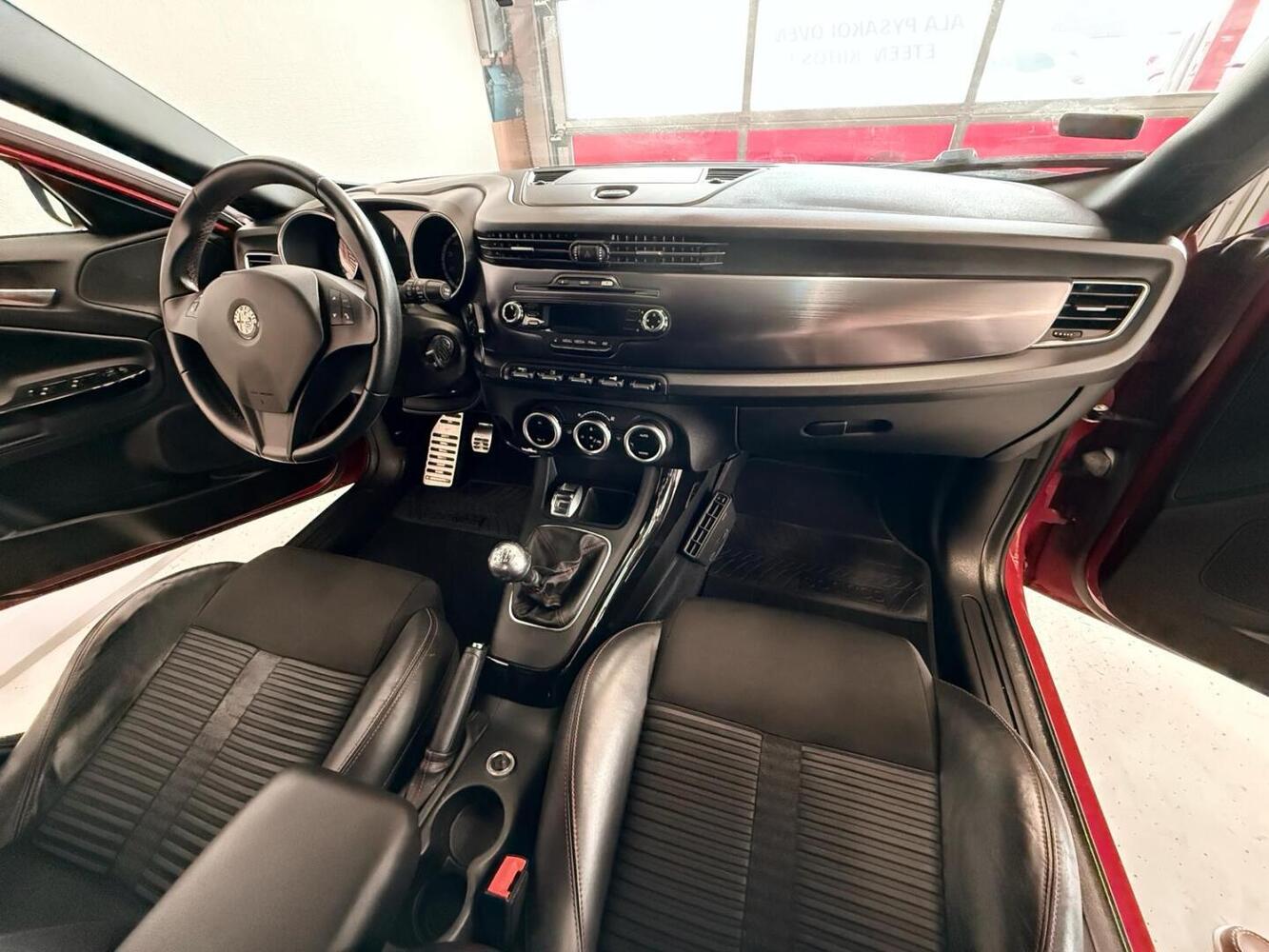 Alfa Romeo Giulietta vaihtoauto