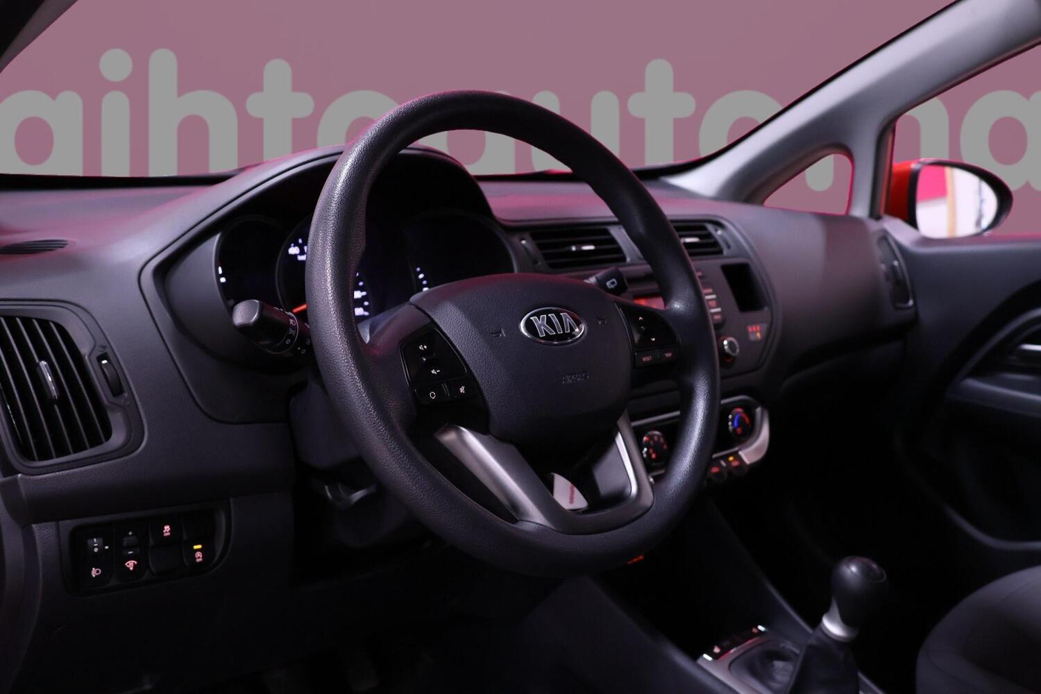 Kia Rio vaihtoauto