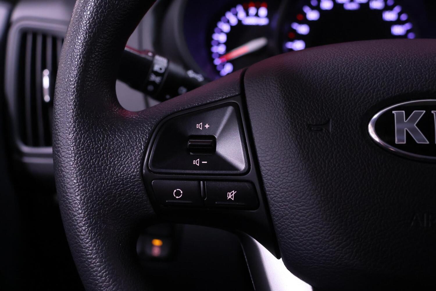 Kia Rio vaihtoauto