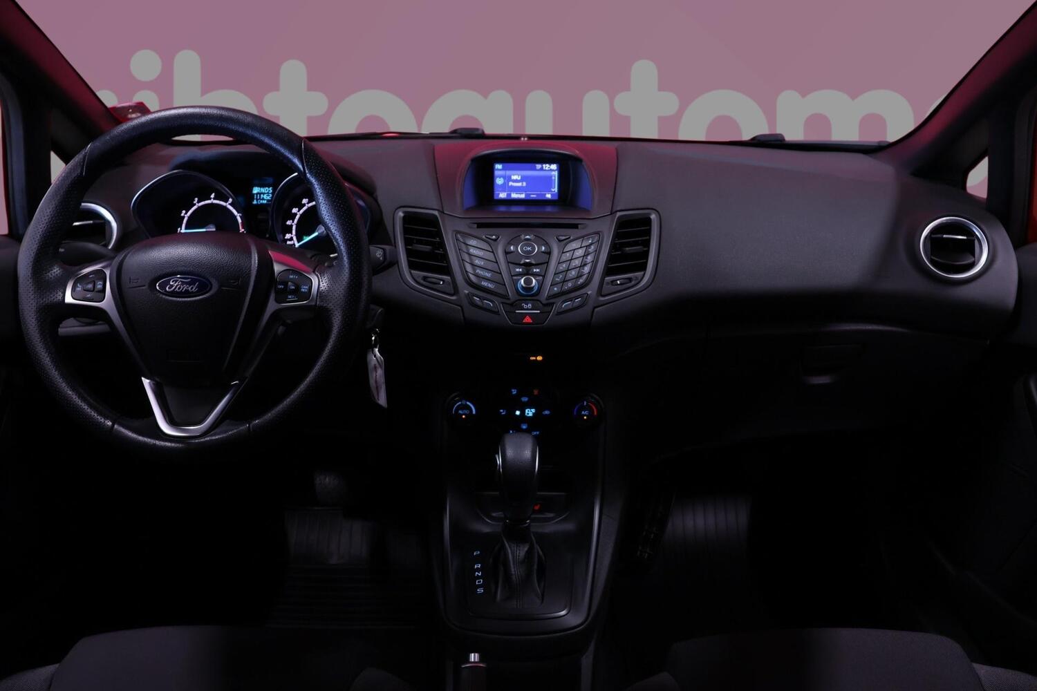 Ford Fiesta vaihtoauto