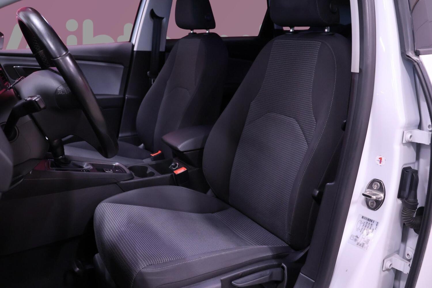 SEAT Leon ST vaihtoauto