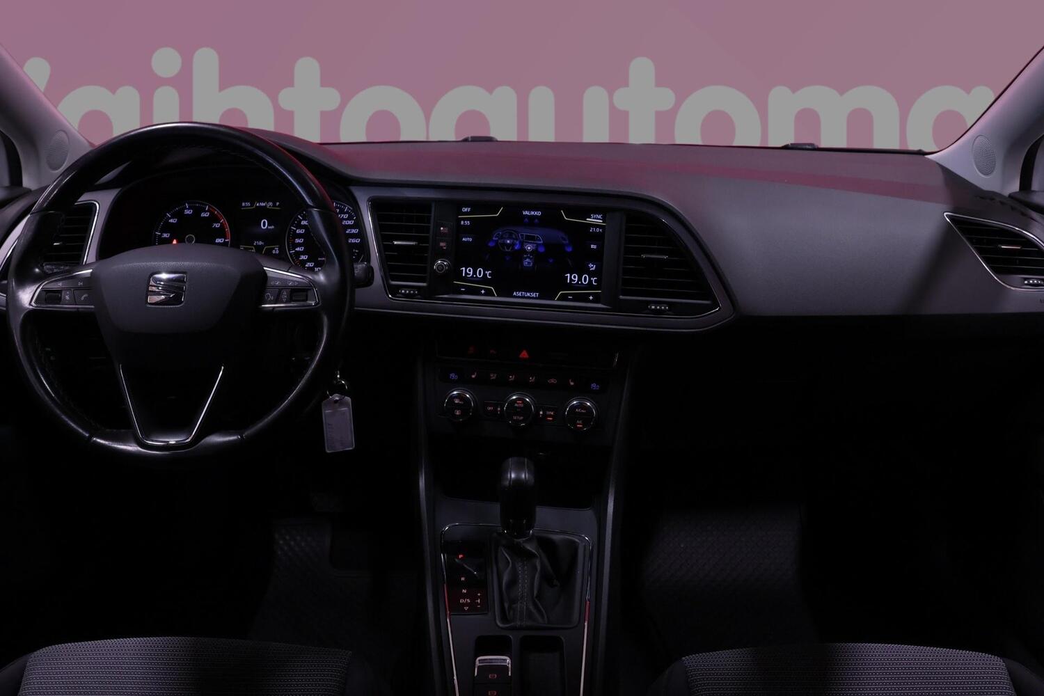 SEAT Leon ST vaihtoauto