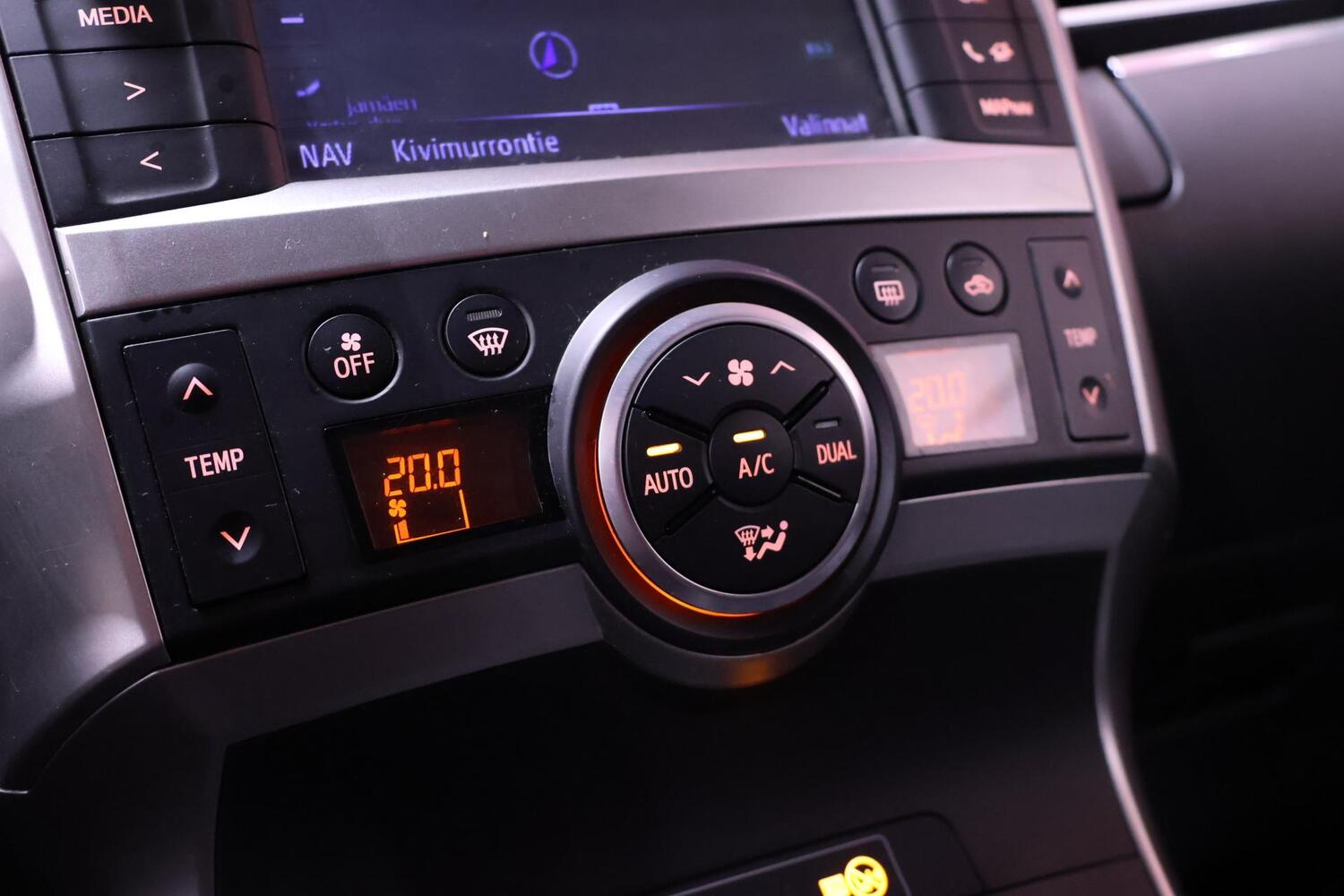 Toyota Verso vaihtoauto