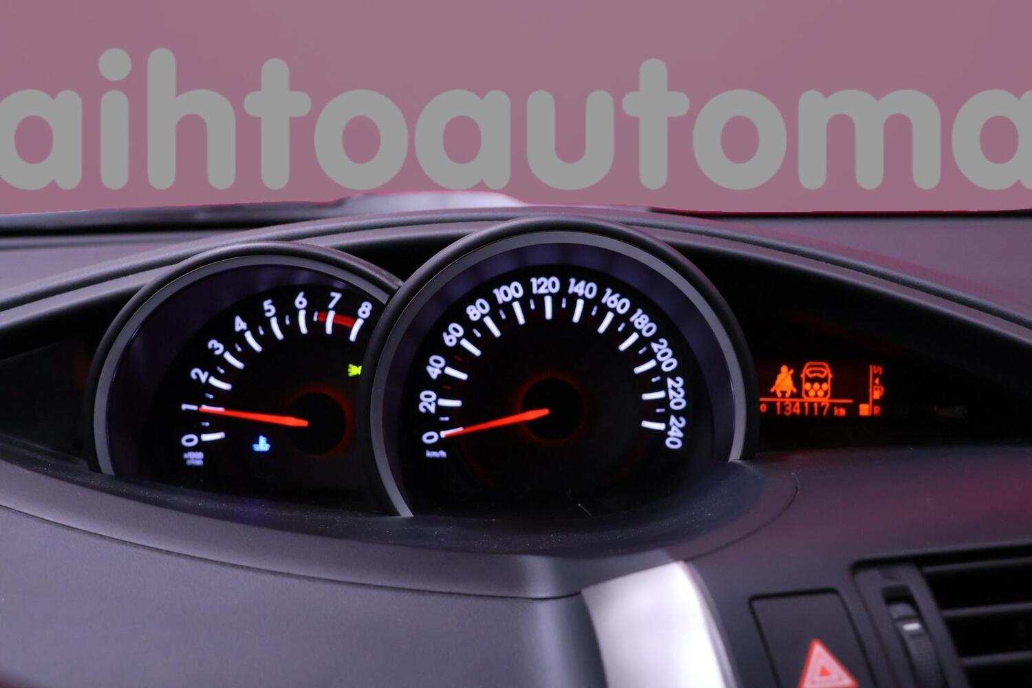 Toyota Verso vaihtoauto