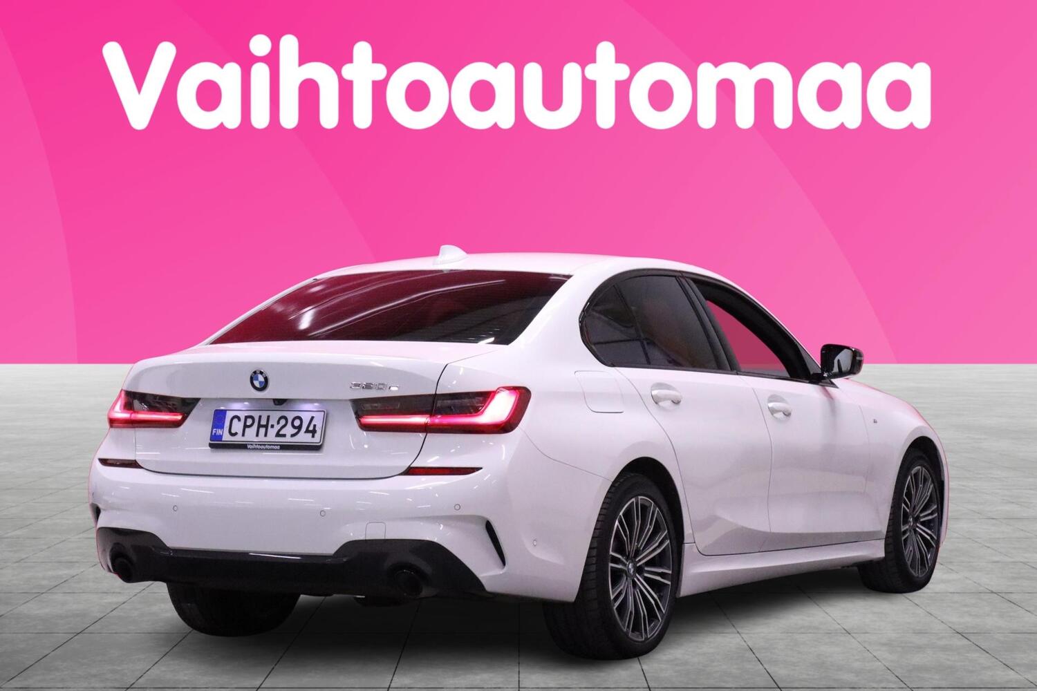 BMW 320 vaihtoauto