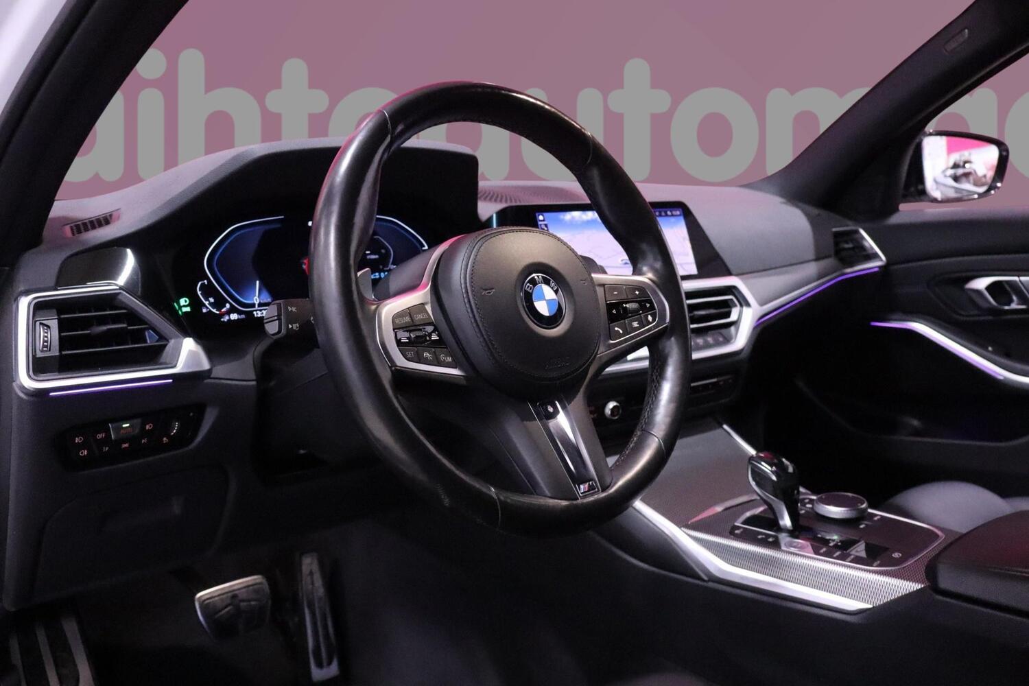BMW 320 vaihtoauto