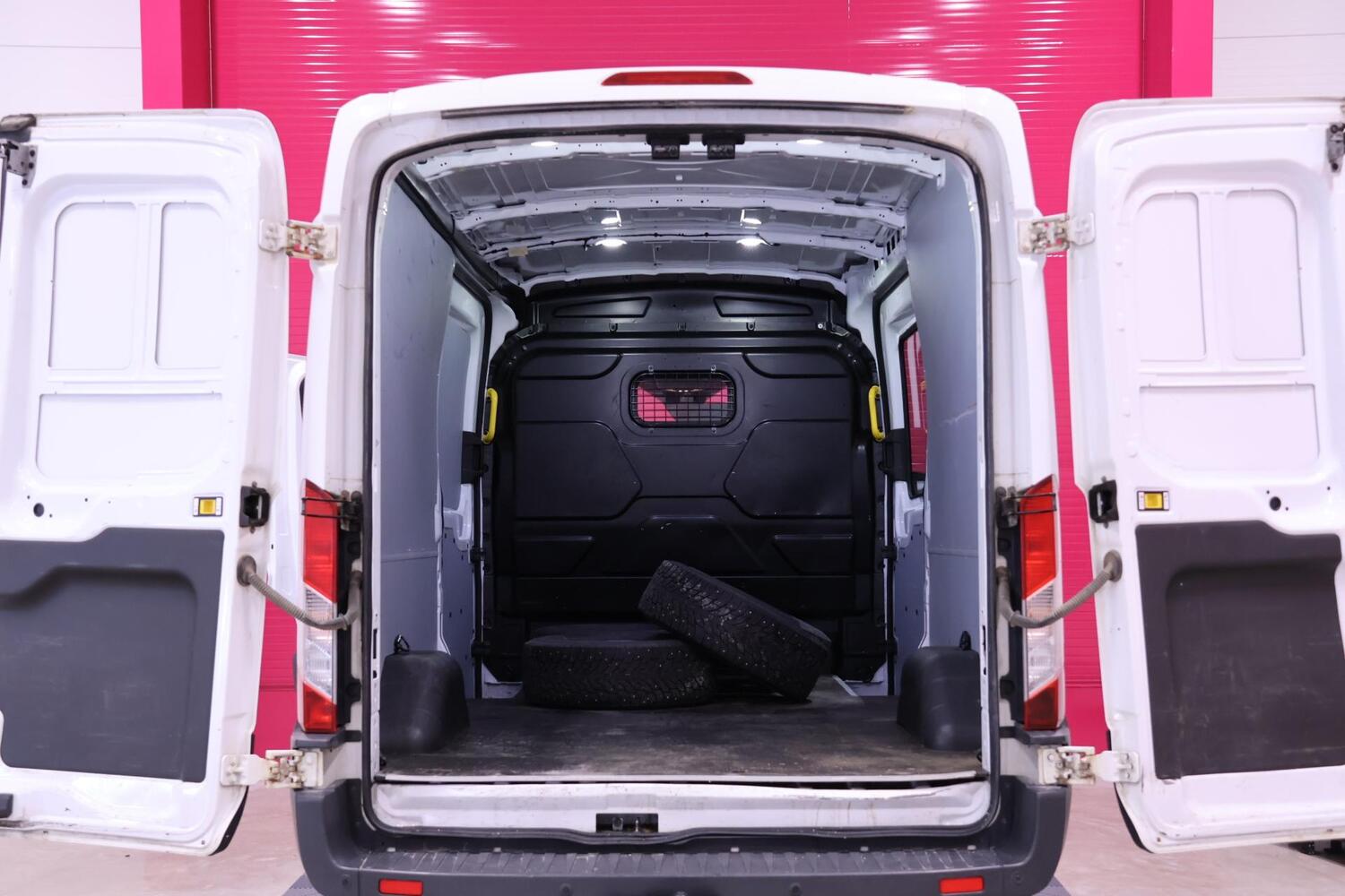 Ford Transit vaihtoauto