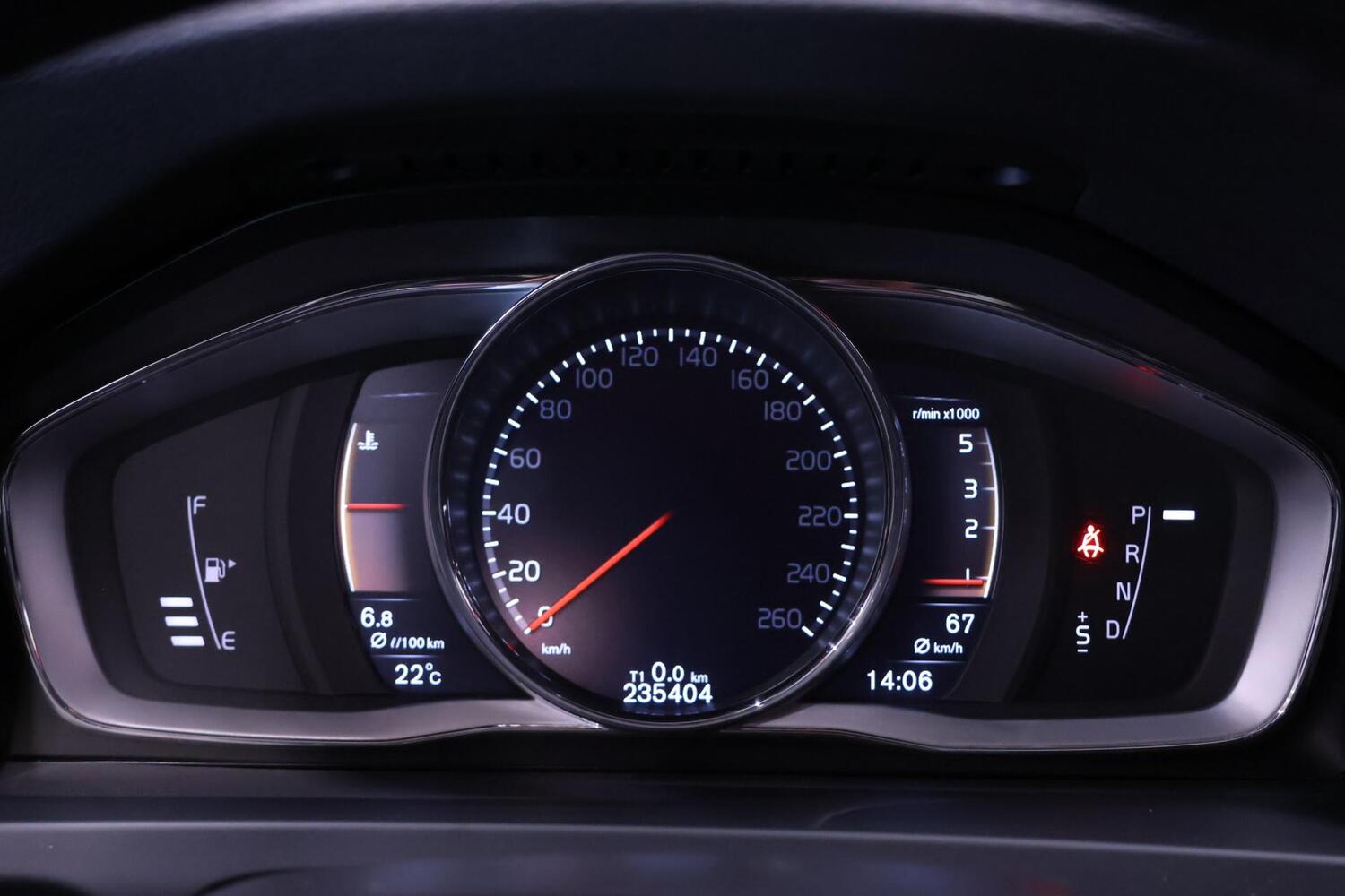 Volvo V60 Cross Country vaihtoauto