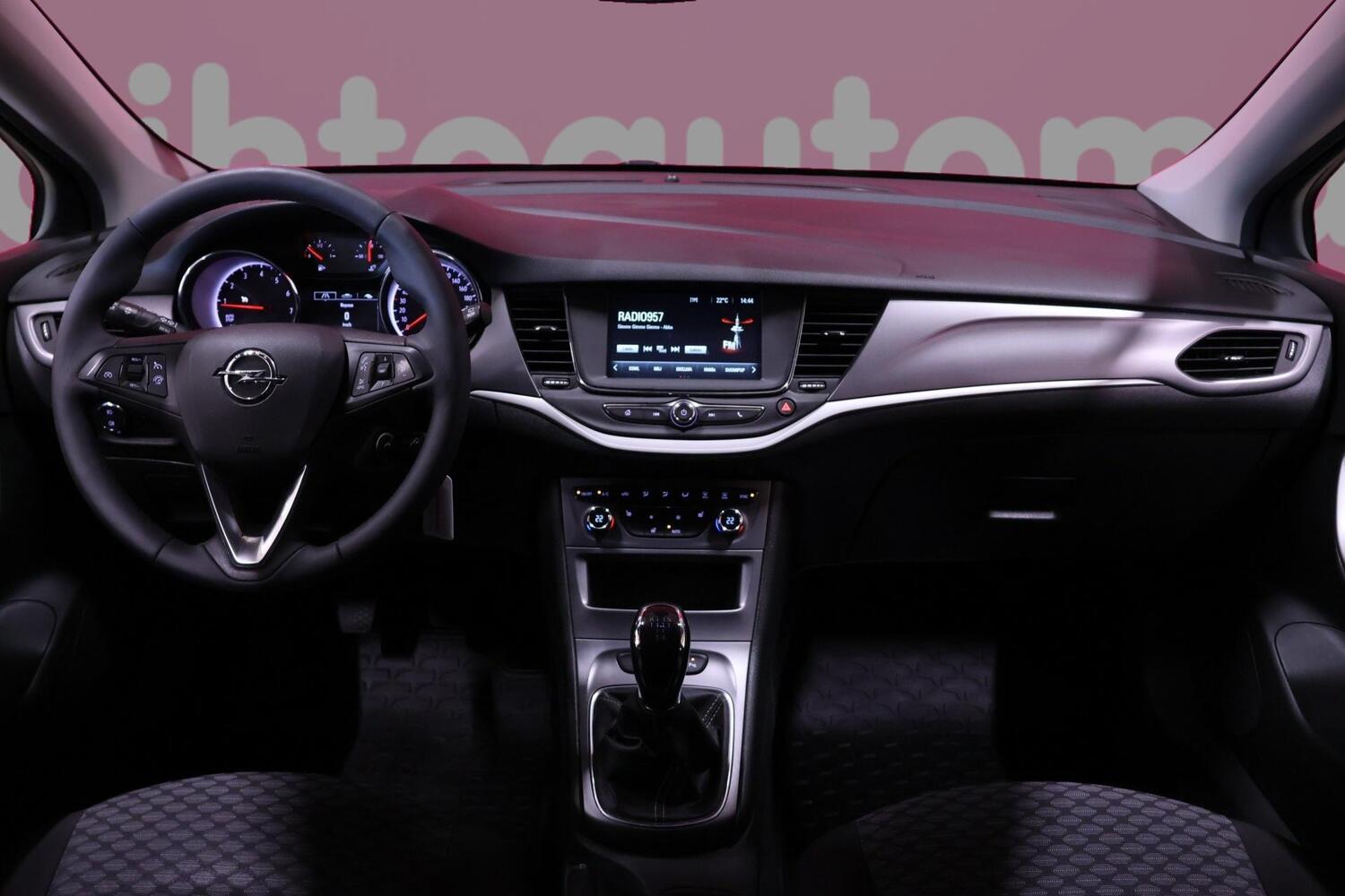 Opel Astra vaihtoauto