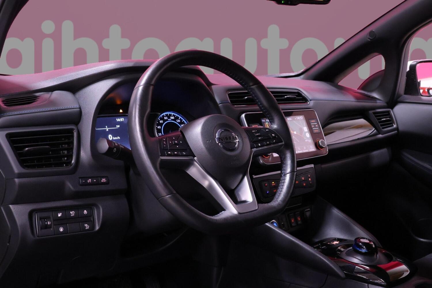 Nissan Leaf vaihtoauto